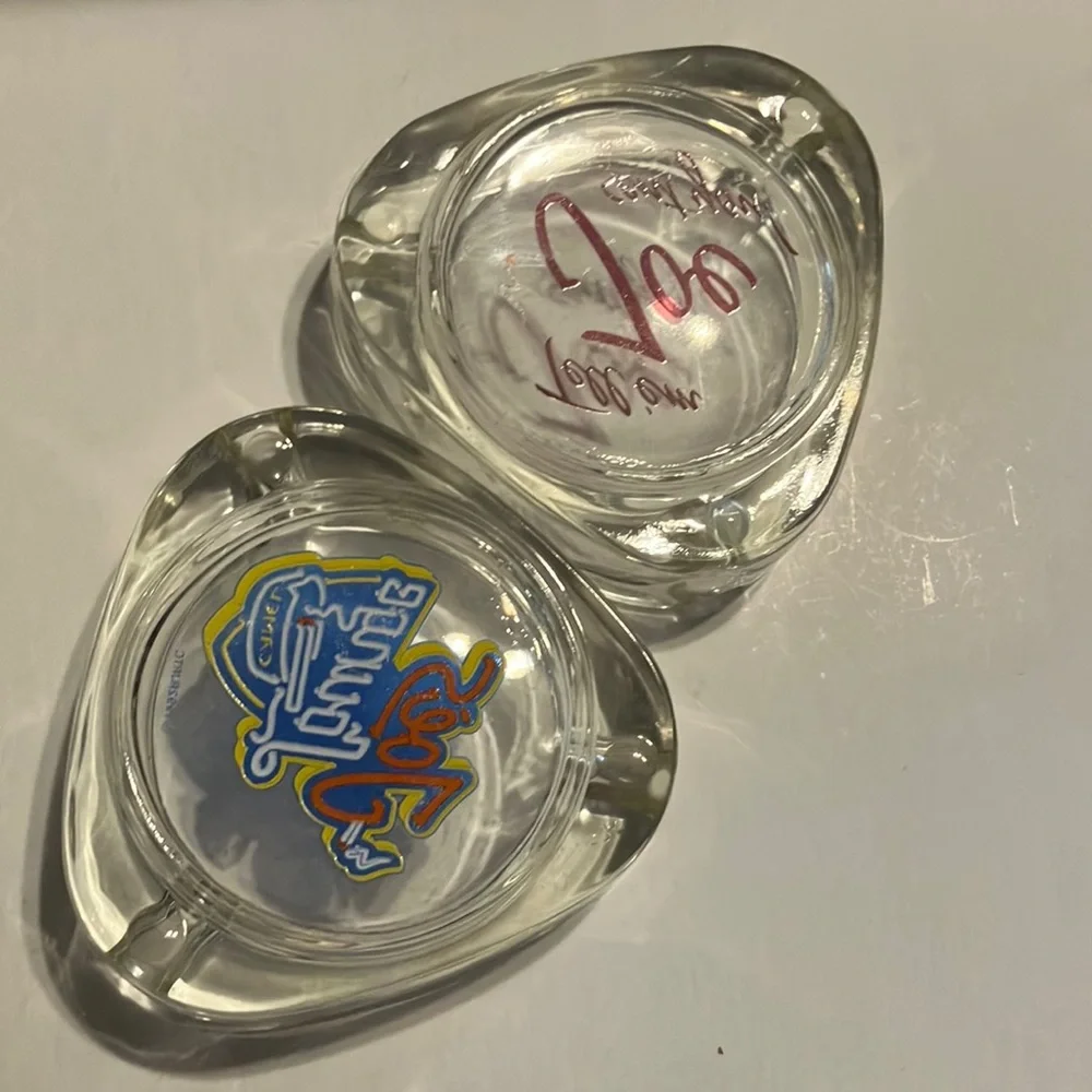 Joe's Lounge Glass Ashtray Set with Blue, Red and‎ Yellow Logo